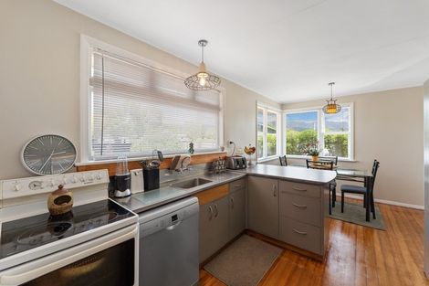 Photo of property in 37 Grey Street, Shannon, 4821