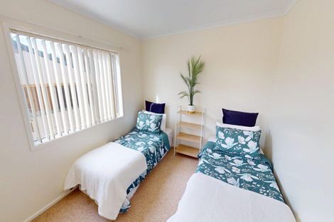 Photo of property in 2 Barclay Grove, Hokio Beach, Levin, 5571