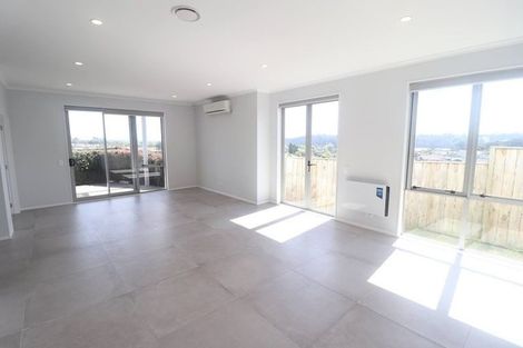 Photo of property in 109 Mackay Drive, Greenhithe, Auckland, 0632