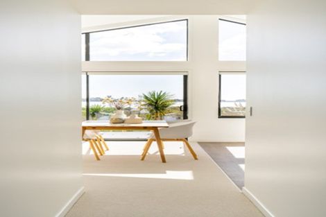 Photo of property in 41 Hinaki Street, Poike, Tauranga, 3112