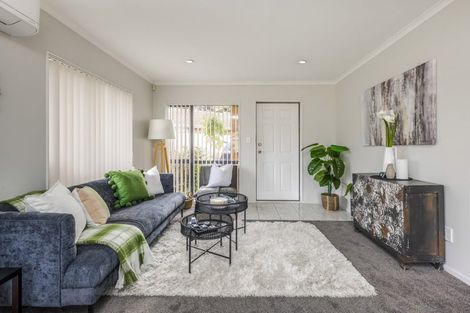 Photo of property in 94c Palmers Road, Clendon Park, Auckland, 2103