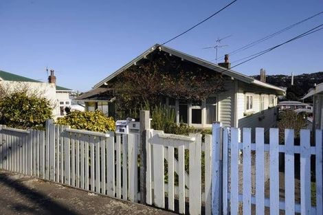 Photo of property in 16 Coromandel Street, Newtown, Wellington, 6021