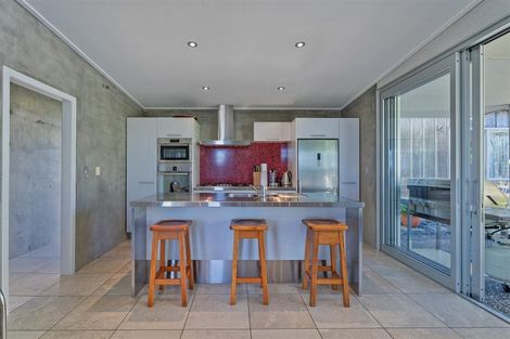 Photo of property in 111 Kauri Crescent, Matarangi, Whitianga, 3592