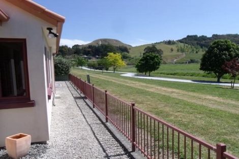 Photo of property in 40a Kensington Drive, Taradale, Napier, 4112