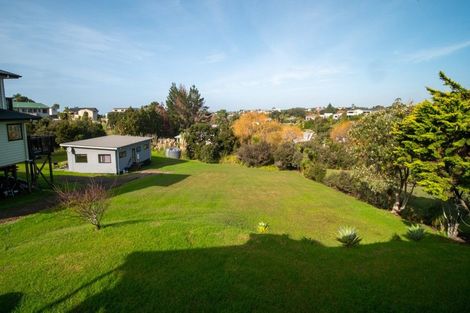 Photo of property in 56 Cullen Street, Mangawhai Heads, Mangawhai, 0505