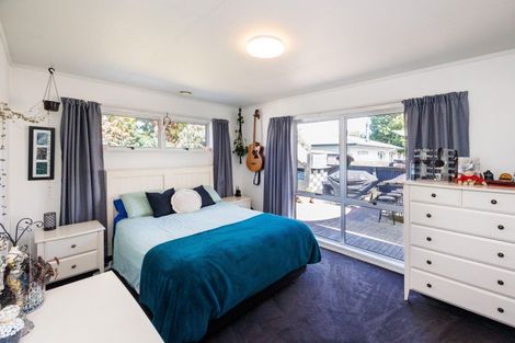 Photo of property in 29 Stillwater Place, Westbrook, Palmerston North, 4412
