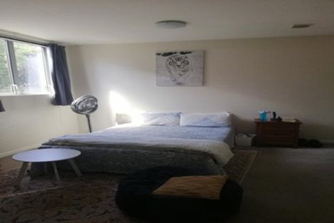 Photo of property in 4/25 Home Street, Mount Victoria, Wellington, 6011