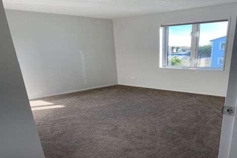 Photo of property in 9 Riroriro Close, Papakura, 2110