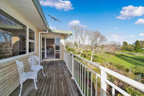 Photo of property in 7 Ngakoti Street, Urenui, 4375