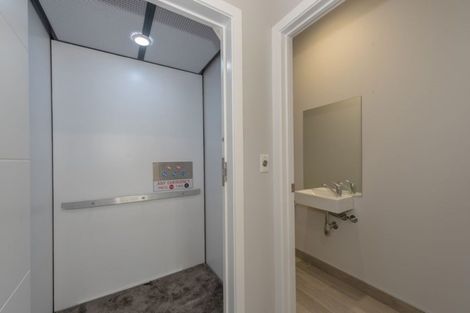 Photo of property in 25a Shrule Place, Huntington, Hamilton, 3210