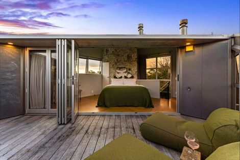 Photo of property in 138 Mahurangi West Road, Puhoi, Warkworth, 0983