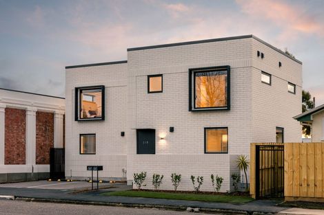 Photo of property in 2/71 Edinburgh Street, Spreydon, Christchurch, 8024