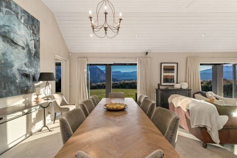 Photo of property in 24 Briar Bank Drive, Wanaka, 9305