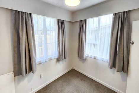 Photo of property in 32 Davies Road, Hurdon, New Plymouth, 4310