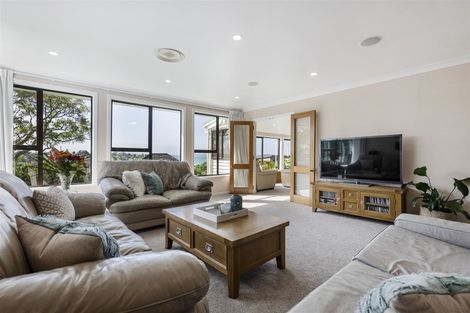 Photo of property in 100a Mellons Bay Road, Mellons Bay, Auckland, 2014