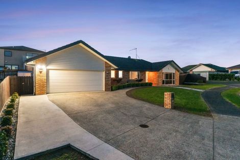 Photo of property in 24 Goh Place, Manurewa, Auckland, 2105