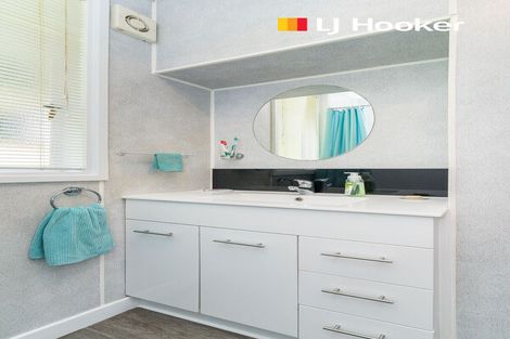 Photo of property in 96 Main South Road, Green Island, Dunedin, 9018