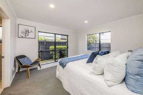 Photo of property in 15 Heidi Crescent, Flat Bush, Auckland, 2016