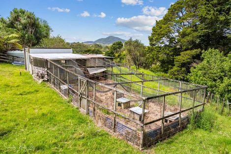 Photo of property in 5 Judd Road, Maungaturoto, 0520