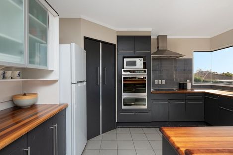 Photo of property in 39 Clivedene Street, Matua, Tauranga, 3110