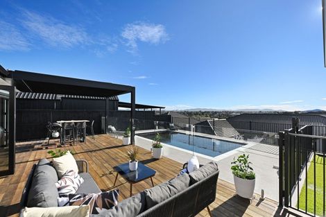 Photo of property in 35 Purser Crescent, Flagstaff, Hamilton, 3210