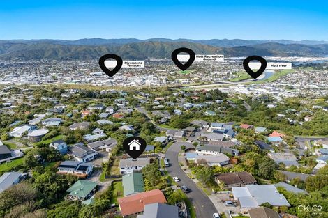 Photo of property in 3 Eastview Grove, Normandale, Lower Hutt, 5010