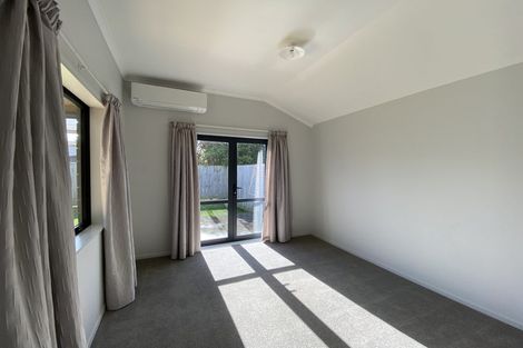Photo of property in 37 Ipukarea Street, Weymouth, Auckland, 2103
