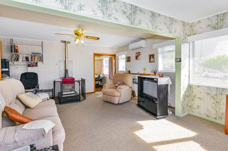 Photo of property in 21 Henderson Road, Flaxmere, Hastings, 4120