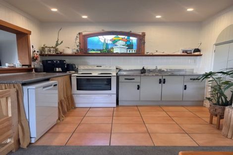Photo of property in 116 Maunsell Road, Port Waikato, Tuakau, 2695