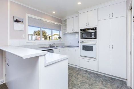 Photo of property in 18 Mccurdy Street, Elderslea, Upper Hutt, 5018