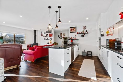 Photo of property in 48 Little Maude Drive, Lake Hawea, Wanaka, 9382