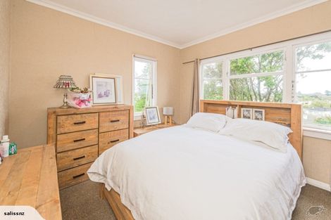 Photo of property in 48 Kent Road, Saint Johns Hill, Whanganui, 4501