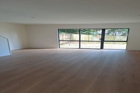 Photo of property in 9/548 Albany Highway, Albany, Auckland, 0632