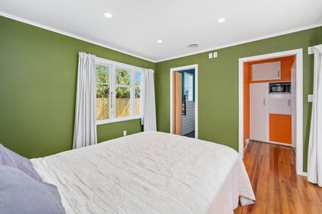 Photo of property in 10 Pitama Road, Awapuni, Palmerston North, 4412