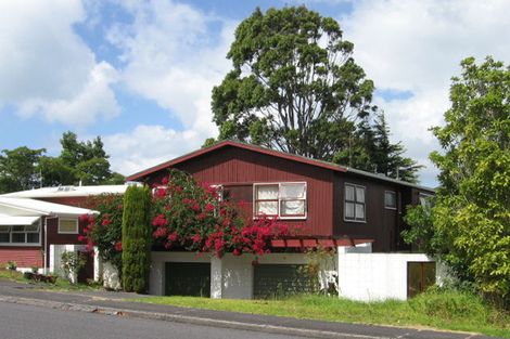 Photo of property in 63 Ravenwood Drive, Forrest Hill, Auckland, 0620