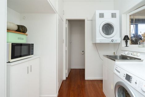 Photo of property in 14 Bolmuir Road, Forest Lake, Hamilton, 3200