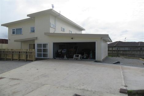 Photo of property in 117a Carlisle Road, Northcross, Auckland, 0632