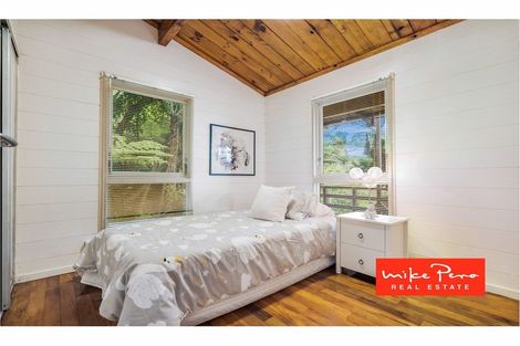 Photo of property in 230 Atkinson Road, Titirangi, Auckland, 0604