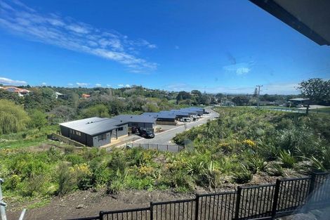 Photo of property in 11 Godwit Lane, Welcome Bay, Tauranga, 3112
