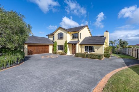 Photo of property in 49 Westerham Drive, Dannemora, Auckland, 2016