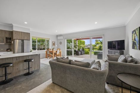 Photo of property in 250a Courtenay Street, Strandon, New Plymouth, 4312