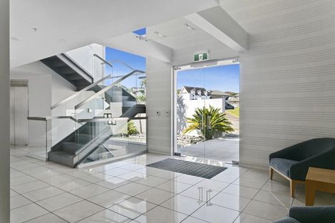 Photo of property in 3/2 Lowell Place, Waipahihi, Taupo, 3330