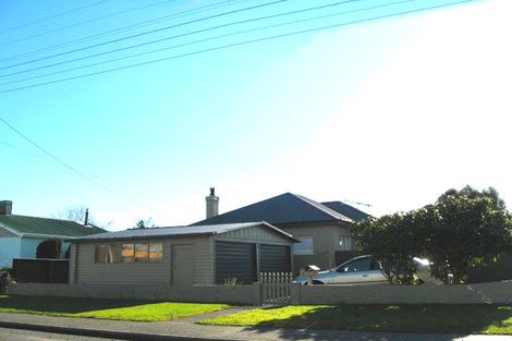 Photo of property in 22 Moa Street, Waikiwi, Invercargill, 9810