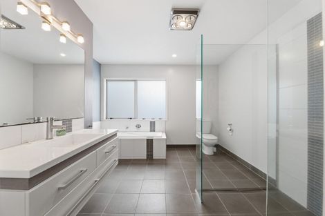 Photo of property in 170a Boucher Avenue, Te Puke, 3119