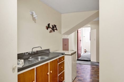 Photo of property in 38 Douglas Street, Hawera, 4610