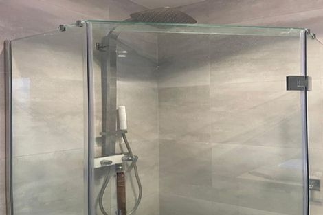 Photo of property in 18 Lisnoble Road, Flat Bush, Auckland, 2019