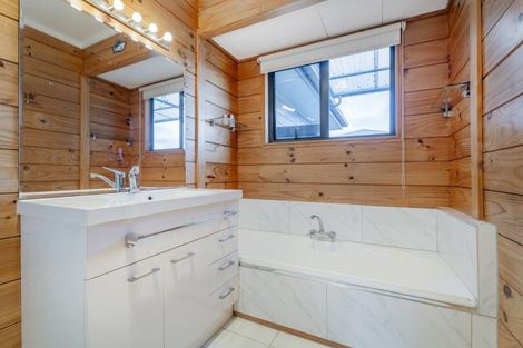 Photo of property in 6 Kudu Drive, Whitianga, 3510