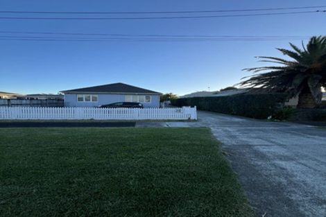 Photo of property in 9 Waterview Road, Favona, Auckland, 2024