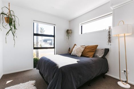 Photo of property in 37 Colpoma Close, Papamoa Beach, Papamoa, 3118