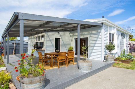 Photo of property in 14 Redmond Street, Elgin, Gisborne, 4010